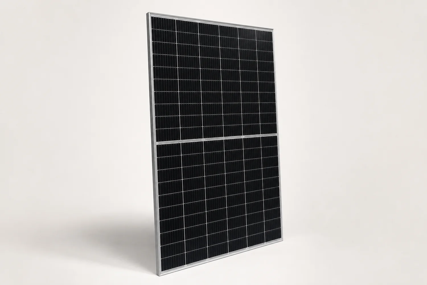 Premium high-efficiency solar module